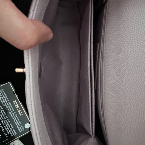 RARE 20A 2020 Chanel lilac mini coco handle pink shoulder bag - Picture 15 of 15